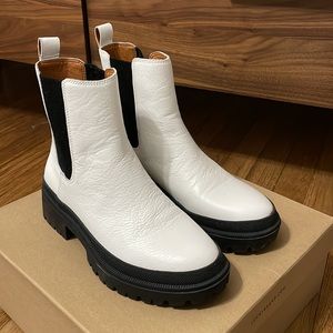 NEW Lucky Brand Ellerey Lug Boot